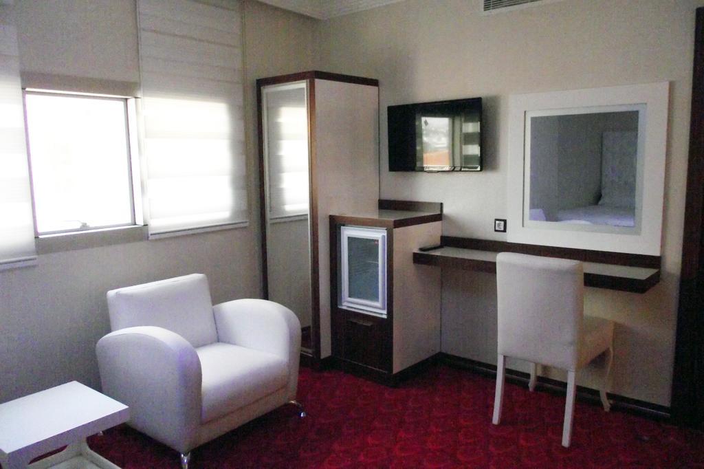 Ismira Hotel Ankara Habitación foto